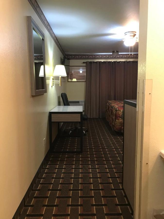 Deluxe Inn Nebraska City Exterior foto